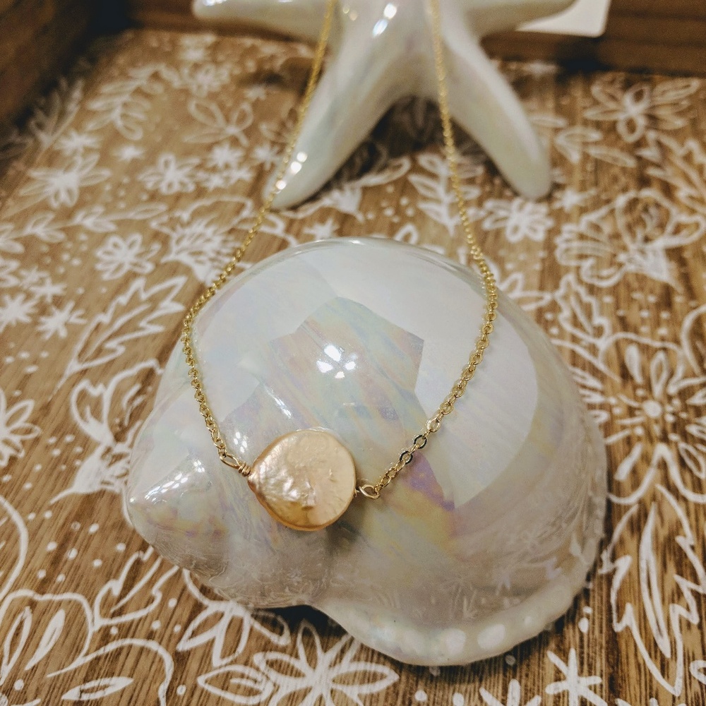 Luscious Freshwater Pearl Necklace in 14K Gold